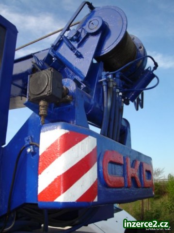 autojeřáb P-V3S AD 080_2 73175_2.jpg