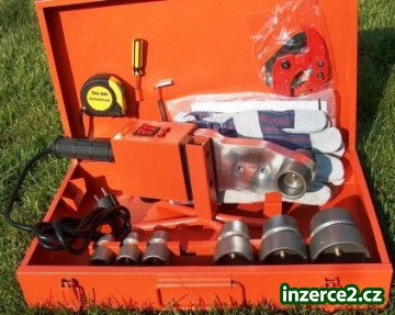 Polyfůzní svářečka plastových trubek 2100 W_1 73555_1.jpg