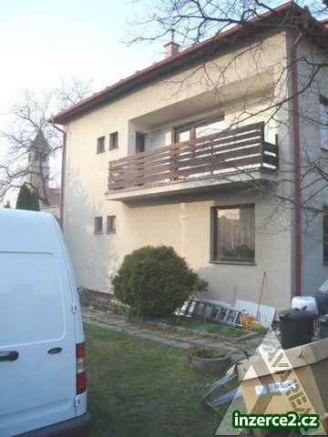 Prodej rodinného domu se dvěma garážemi Kamýk - Praha 12 nedaleko Novodvorské - na pozemku 684 m2, 07-3033_2 739_2.jpg