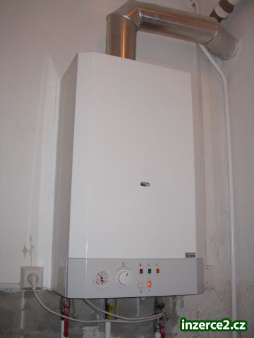 Prodám plynový kotel Therm 12 ME_1 7785_1.jpg