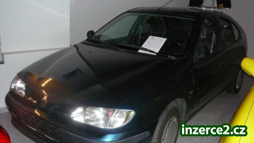 Renault Megane_1 7826_1.jpg