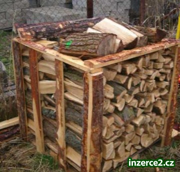 dřevo na topení_1 83405_1.jpg