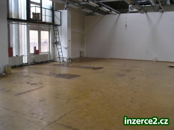 Pronájem skladů téměř v centru Brna_1 84390_1.jpg