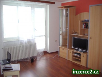 Nabízíme k pronájmu byt 3+1 v Hradci Králové podblíž OC Futurum_1 85324_1.jpg