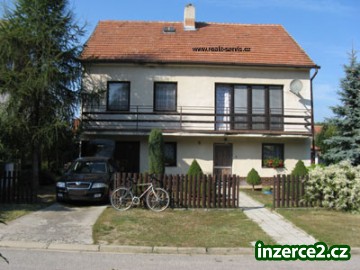 Rodinný domek v rekreační části Lužice (okr.Hodonín)_1 88814_1.jpg