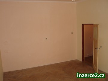 PRONÁJEM 1+1 (46m2) P-10 Vršovice_2 8926_2.jpg