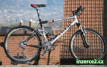 Prodám závodní MTB Trek Fuel - celoodpružený se zamykáním na řidítkách_1 9074_1.jpg