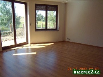 za 30 000 Kč za m2 prodám dokončenou novostavbu včetně pozemku, DPH a jiných nákladů_2 93917_2.jpg